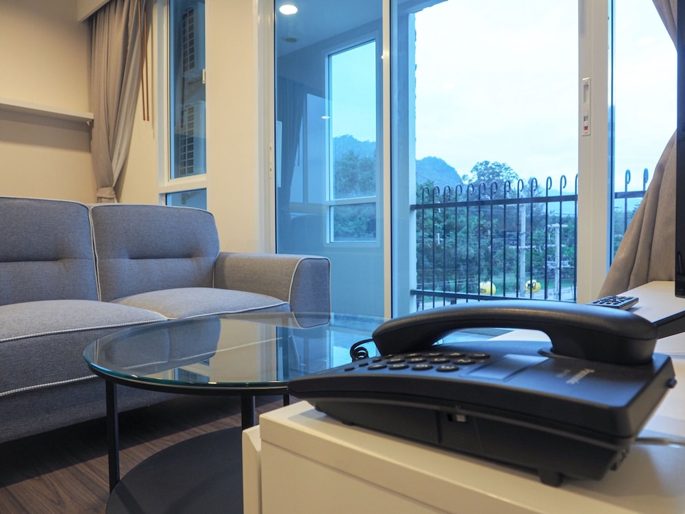 Junior Suite - Photo 13