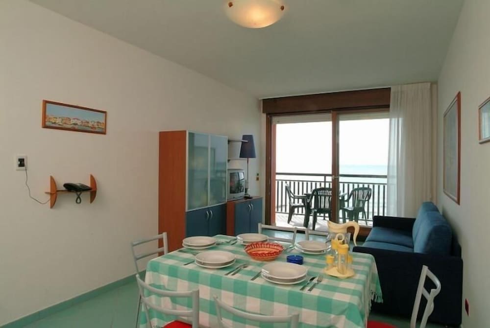 Apartment, 1 Bedroom, Sea View photo 2