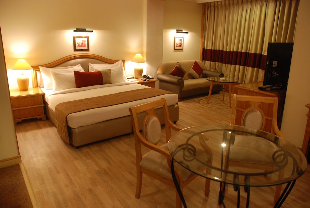 Super Deluxe Room - Photo 1