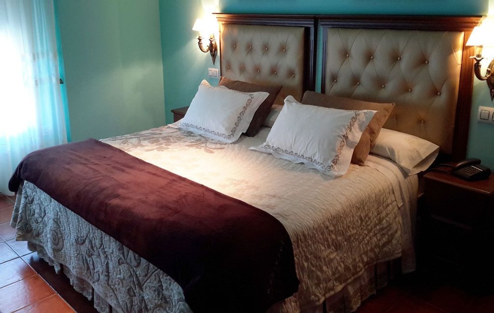Deluxe Double Room, Valley View photo 2
