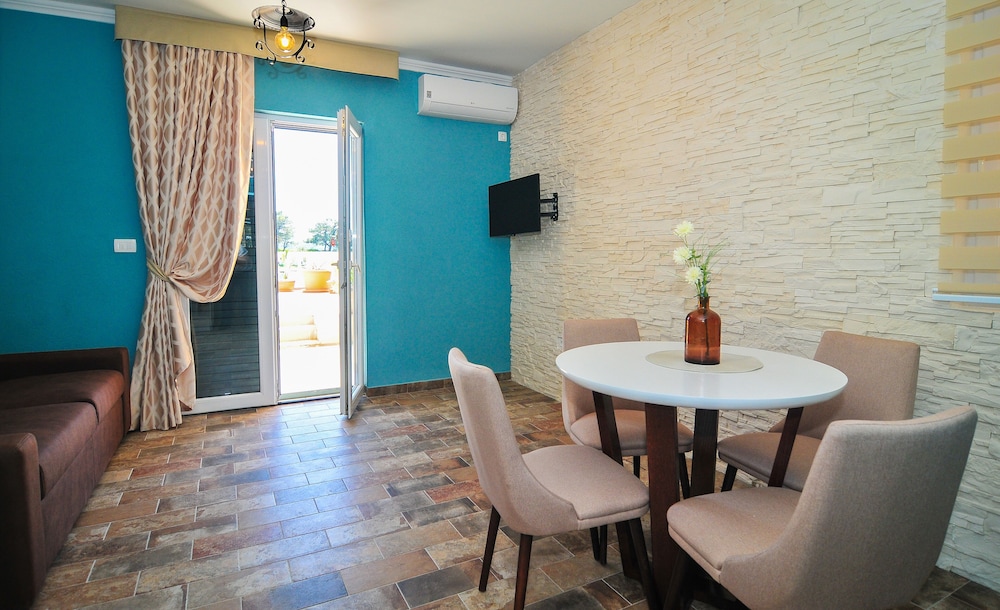 Luxury Room, 1 King Bed With Sofa Bed, Sea View