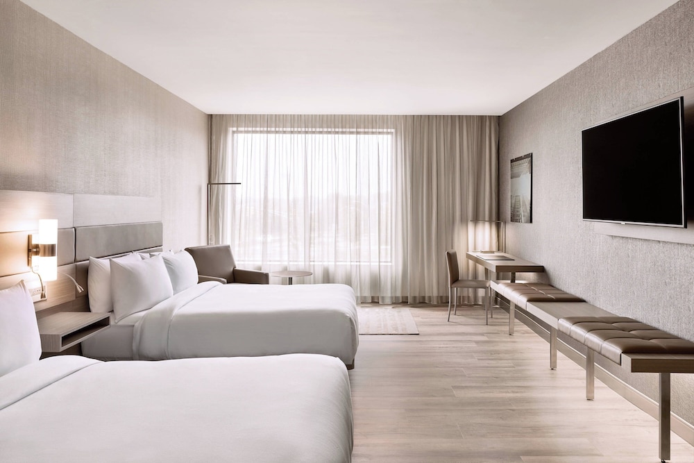 Room, 2 Queen Beds