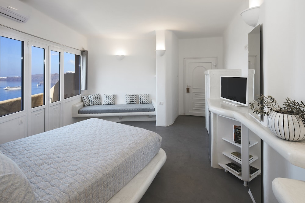 Divine Suite Caldera View - Photo 2