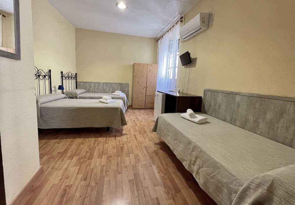 Triple Room photo 3