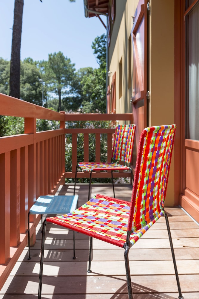 Classic Double Room, Balcony photo 3