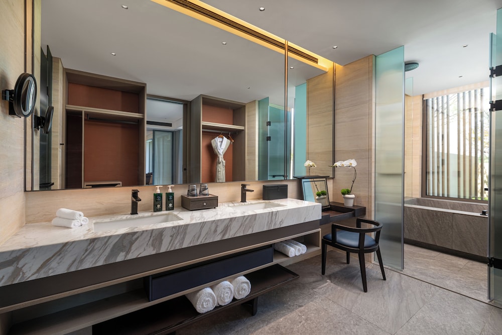 Suite, 1 Bedroom, Terrace (Private Hot Spring) photo 2