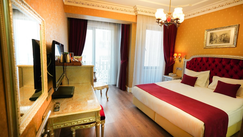 Deluxe Double Room, City View photo 1