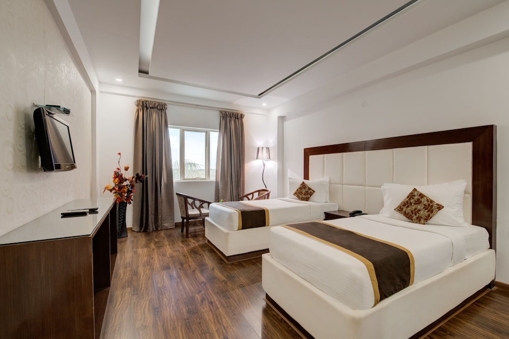 Executive Double Room, 1 King Bed, Non Smoking, City View