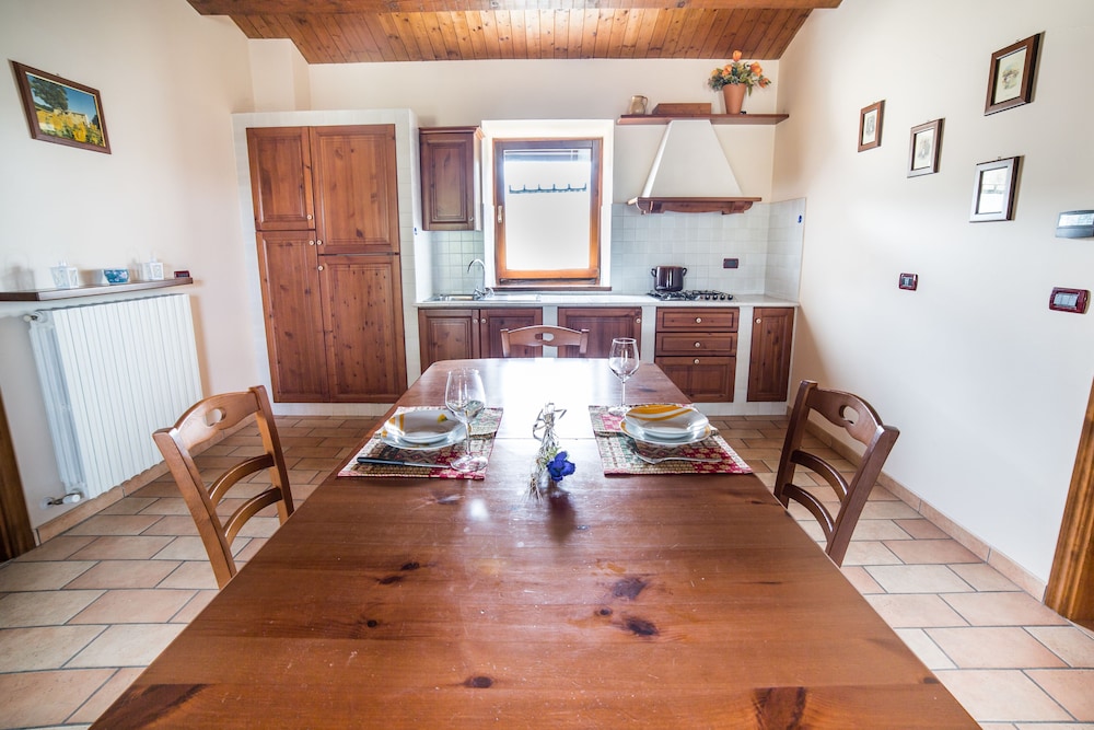 Deluxe Apartment, 2 Bedrooms (Leccio) photo 2