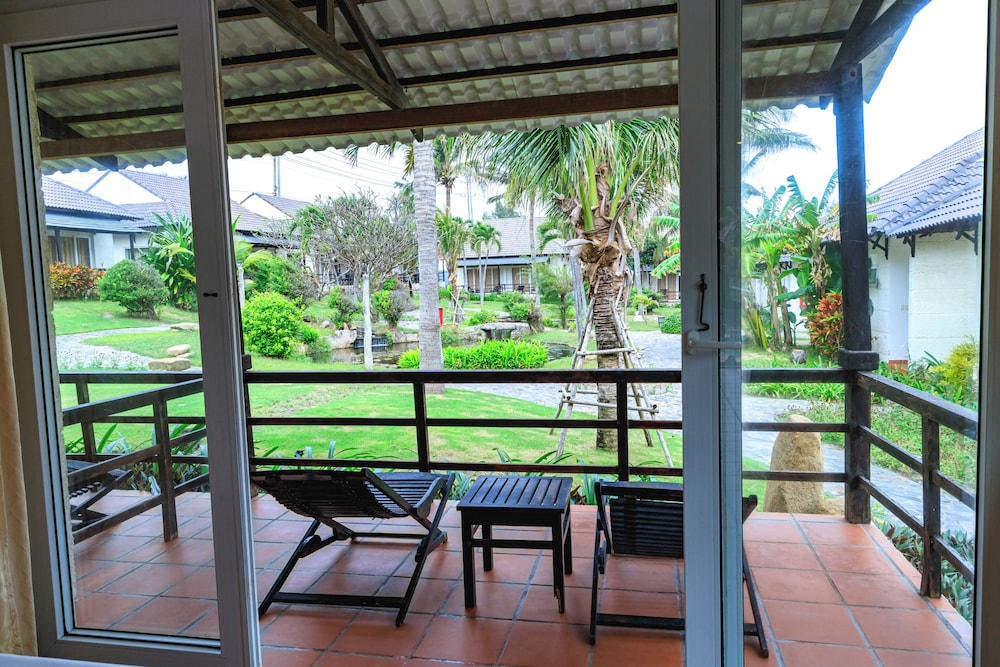 Family Bungalow, Garden View - Photo 6
