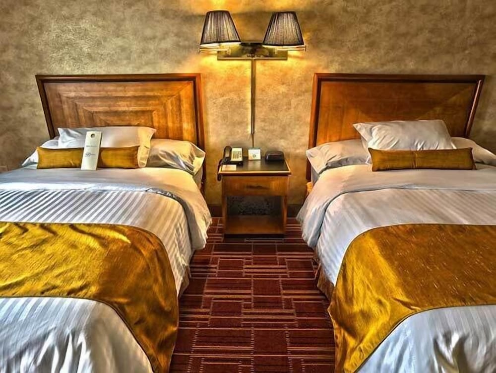 Room, 2 Double Beds, Non Smoking photo 3
