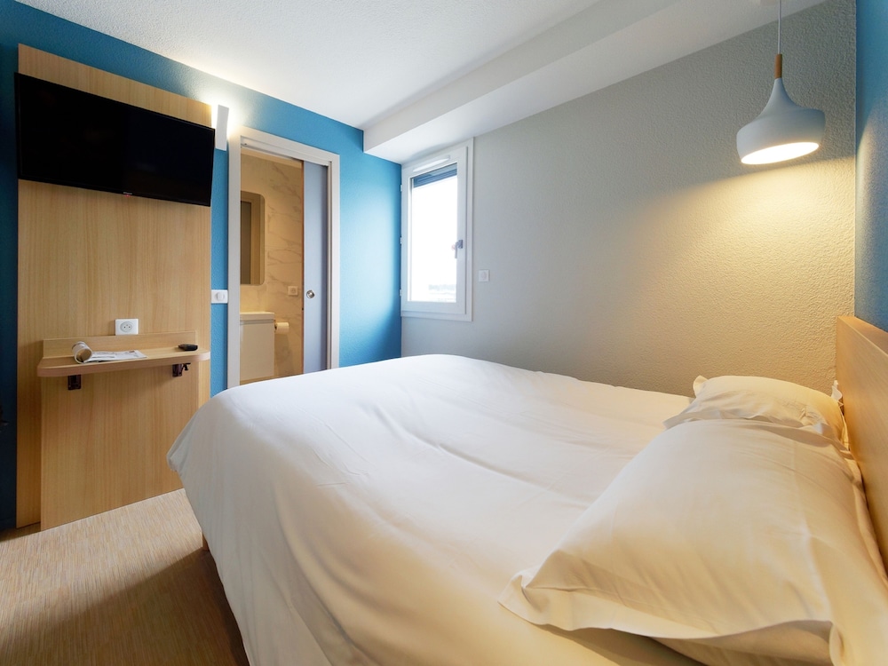 Standard Room, 1 Double Bed photo 2