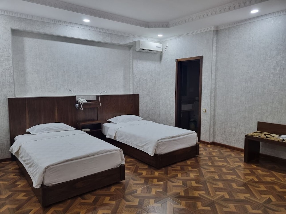 Standard Triple Room photo 2