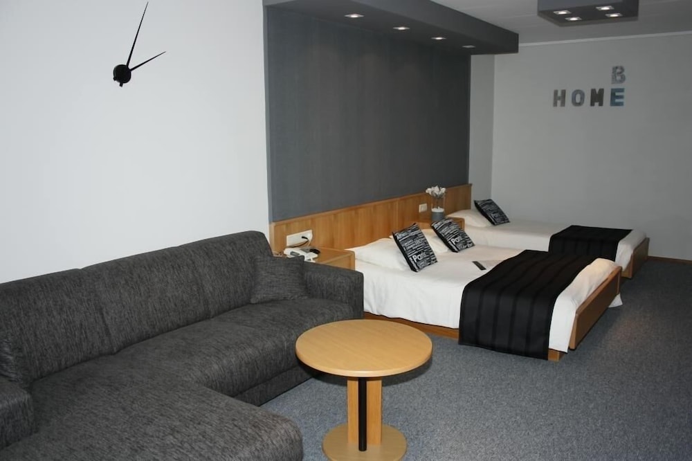 Double Room photo 3