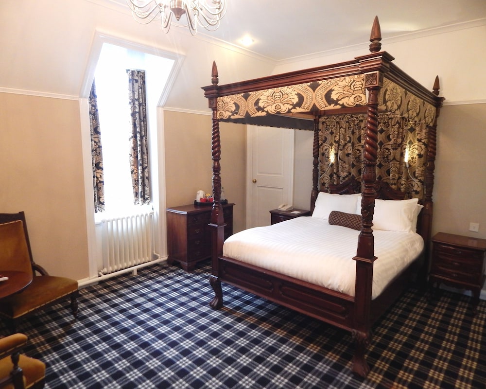 Room (Four Poster ) - Photo 1