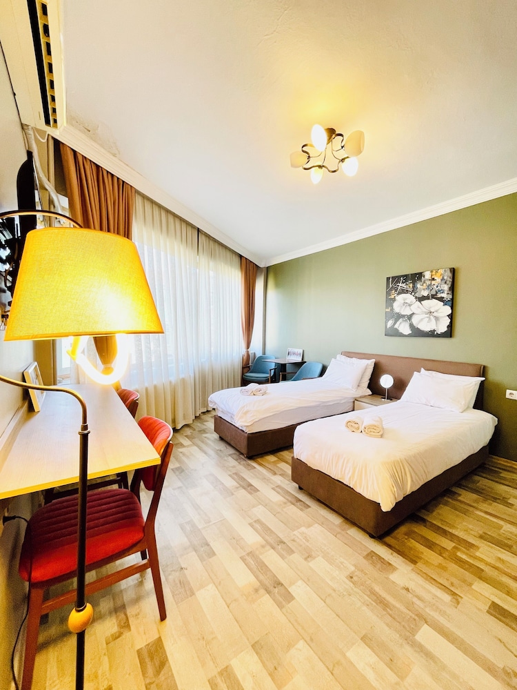 Superior Double or Twin Room photo 1