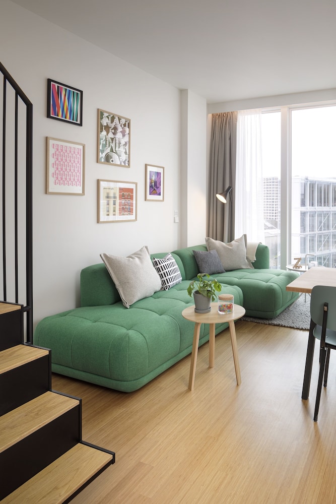 Grand Loft photo 3