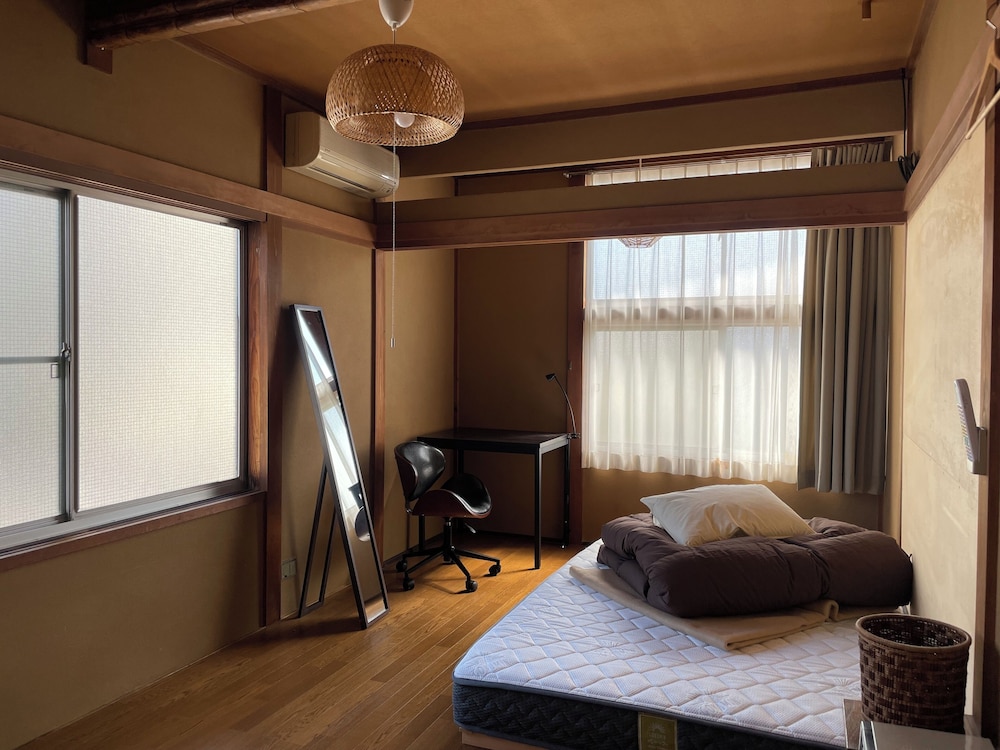 Western Style Double Room 204, Non Smoking photo 1