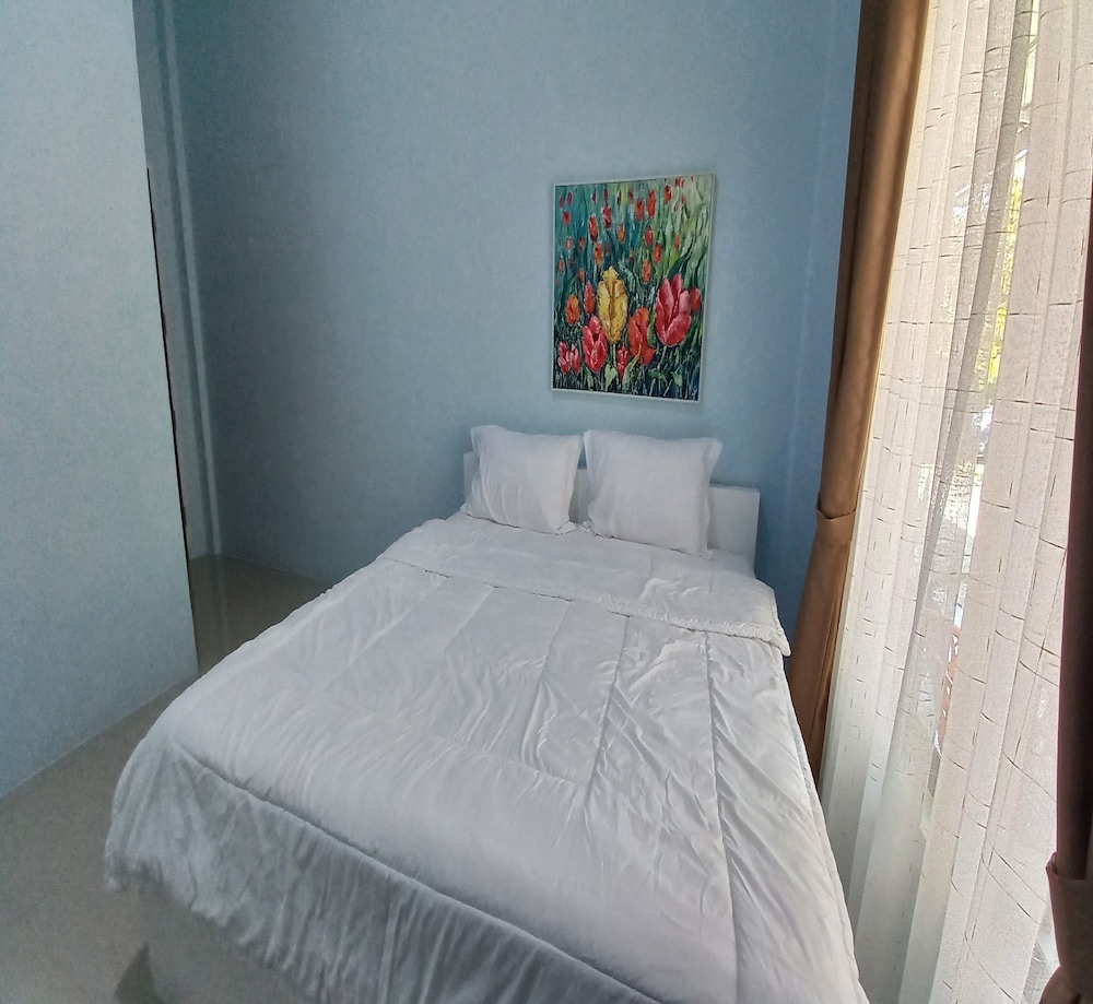 Deluxe Double Room - Photo 19
