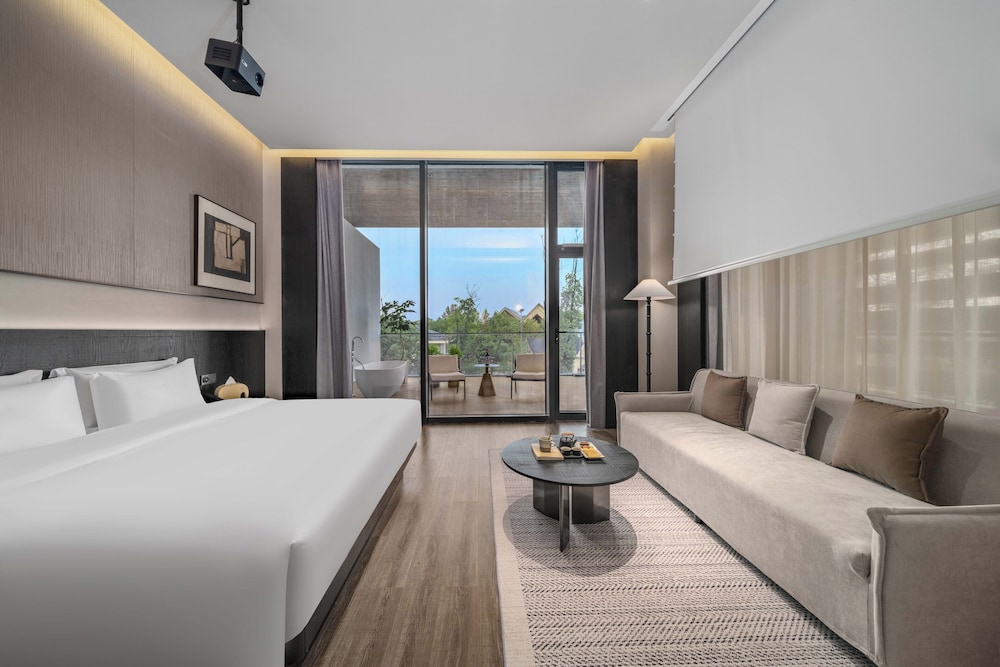 Elite Double Room, Balcony