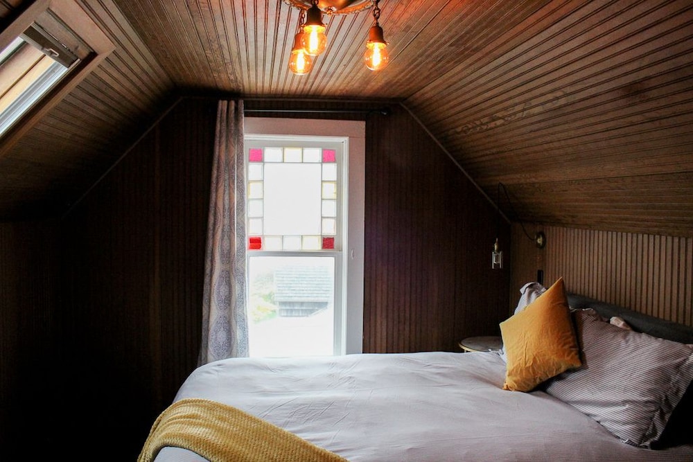 Standard Suite, 1 Queen Bed photo 1