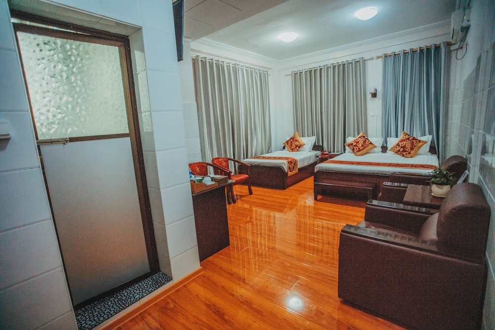 Deluxe Triple Room photo 2