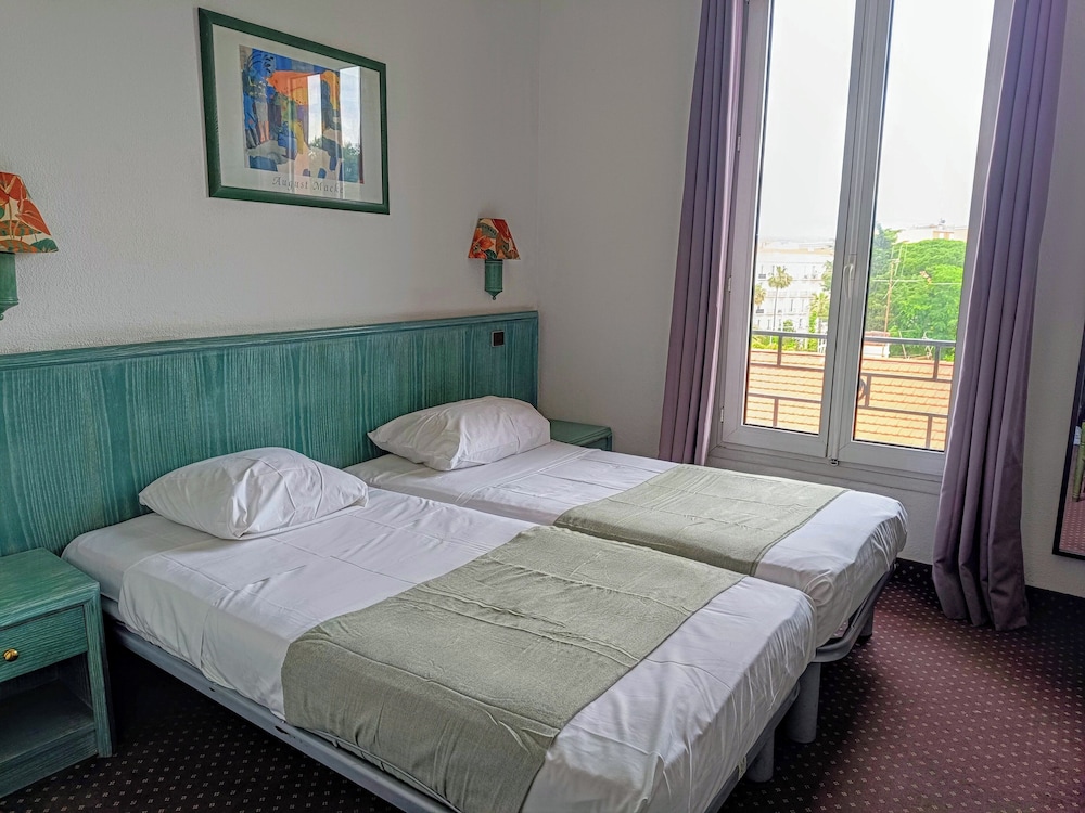Twin Room, 2 Twin Beds - Photo 1