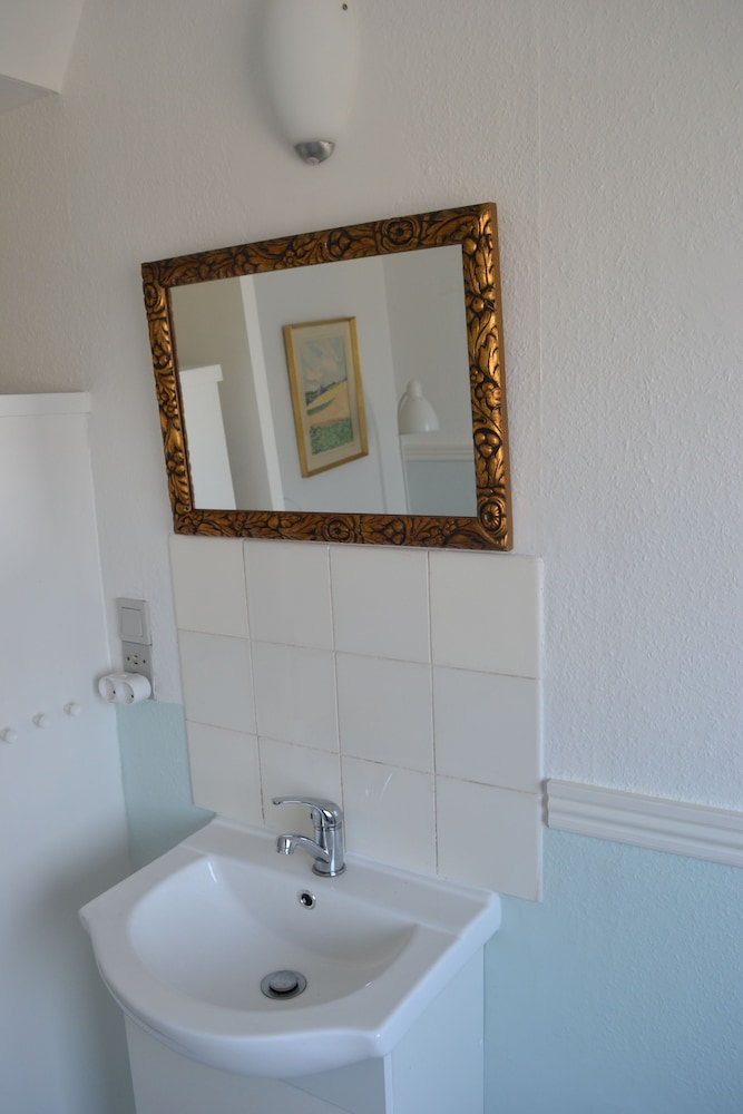 Standard Single Room, 1 Twin Bed, Sea View photo 2