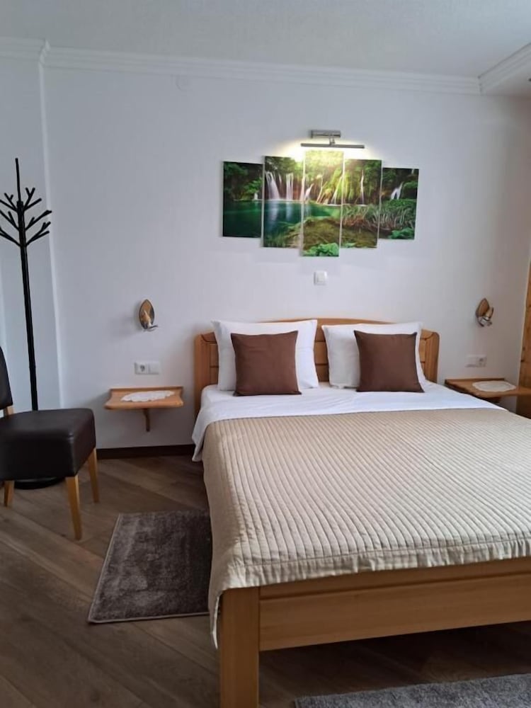 Superior Triple Room, Courtyard View