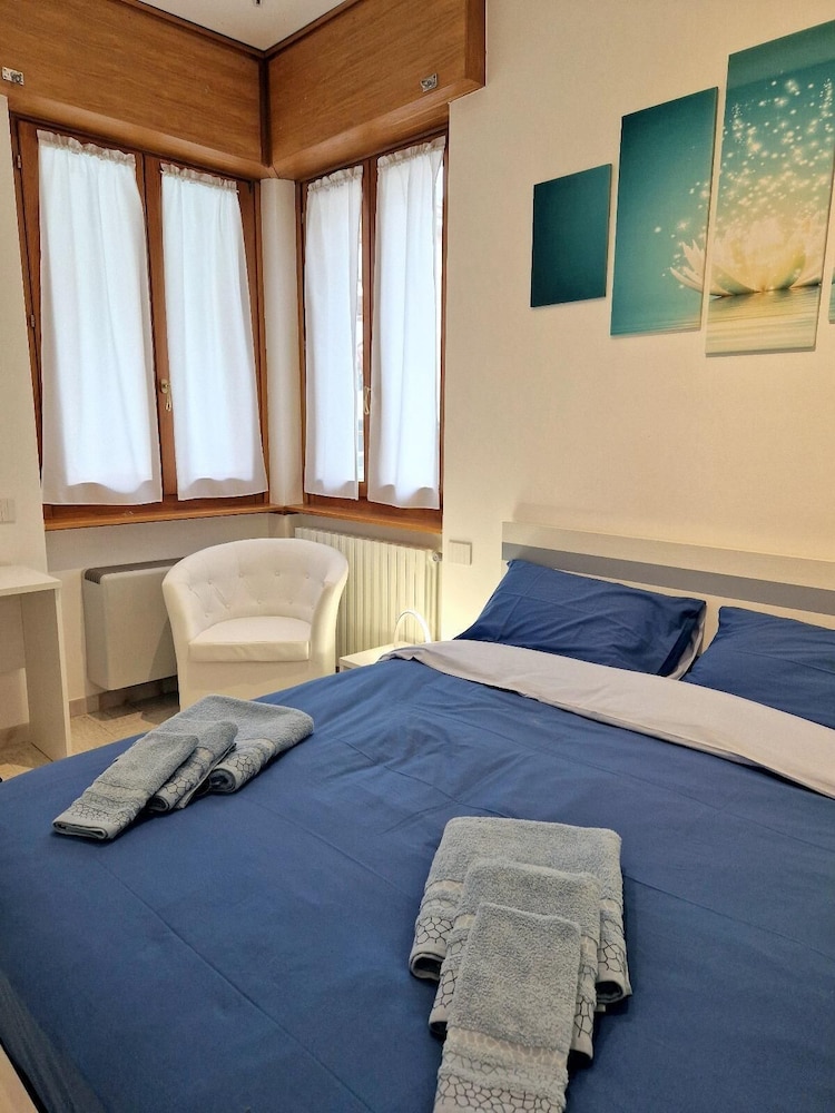 Double Room, Pool View photo 1