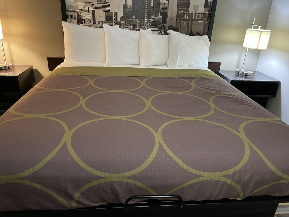 Standard Room, 1 King Bed