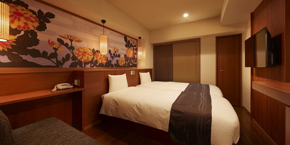 [Non-Smoking] Private Floor! 4 Twin Rooms (4-9 Adults)/Shower Booth