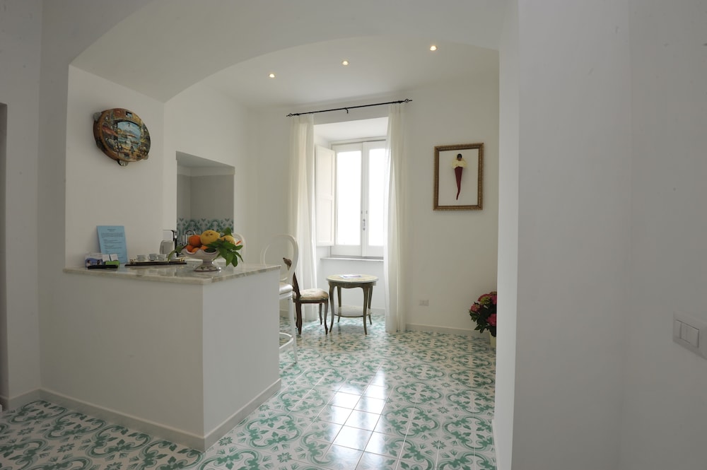 Junior Suite, Kitchenette, Sea View photo 2