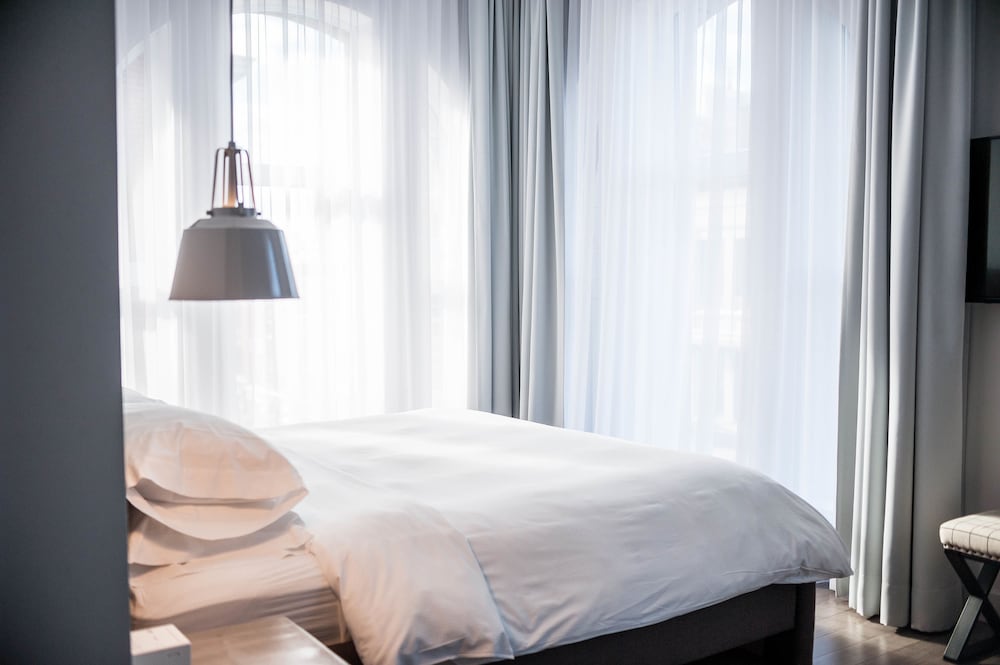 Superior Room, 1 King Bed photo 2