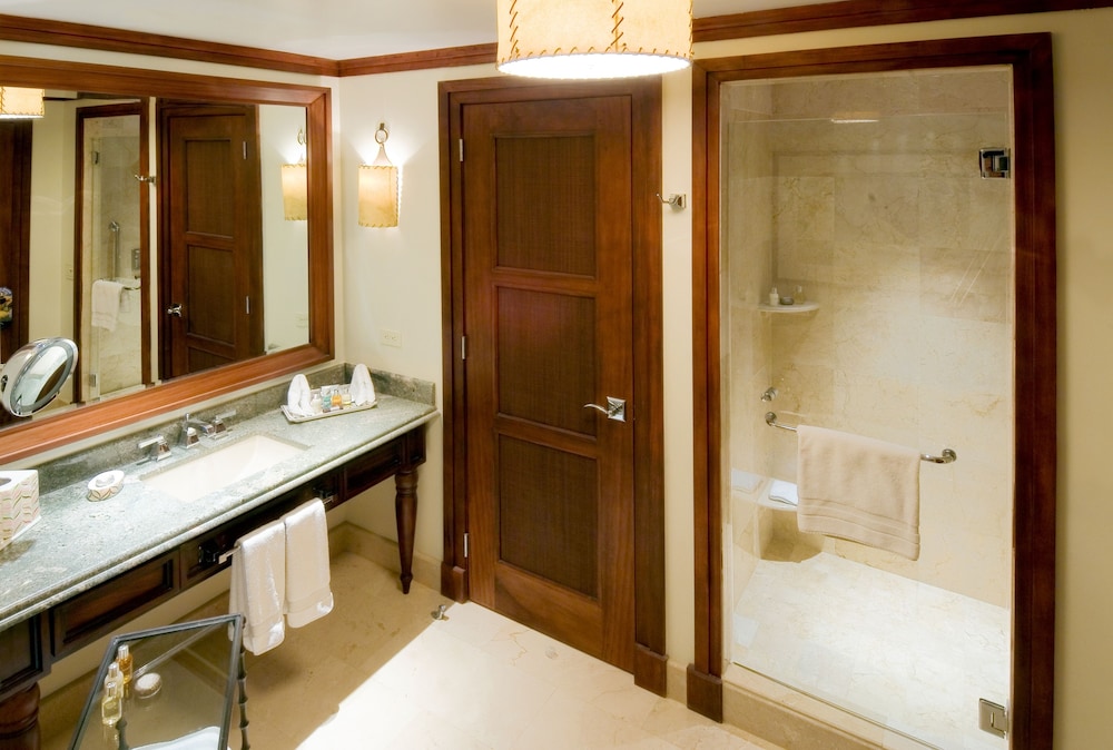 Premium Room, 2 Double Beds, Club Lounge Access - Photo 2