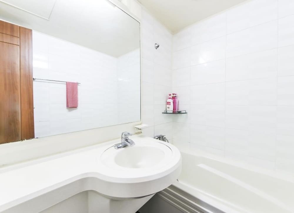 Double Room (Large) photo 3
