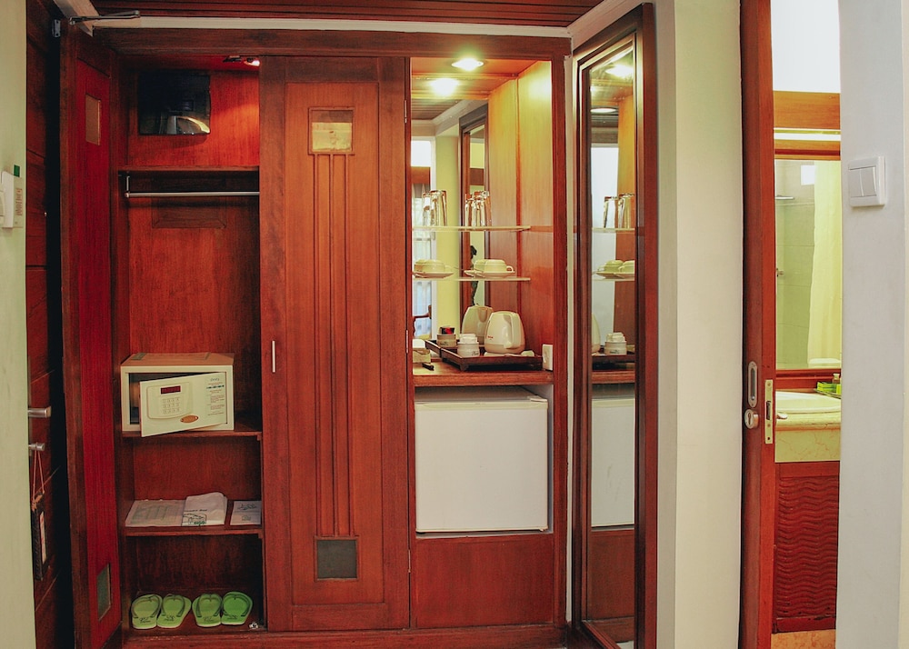 Deluxe Room - Photo 2