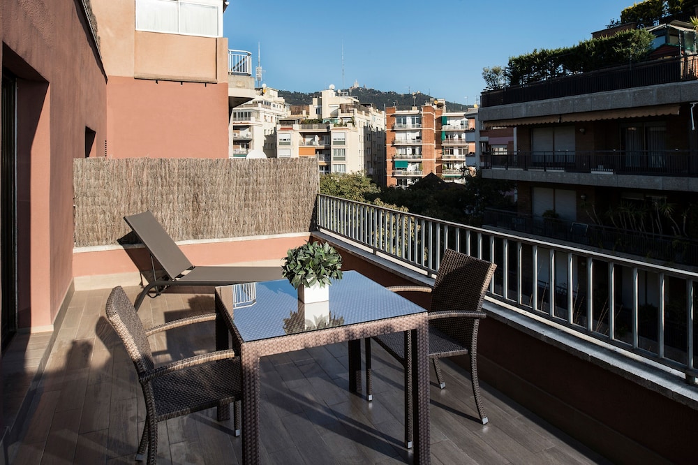 Premium Double Room Single Use, Terrace photo 2