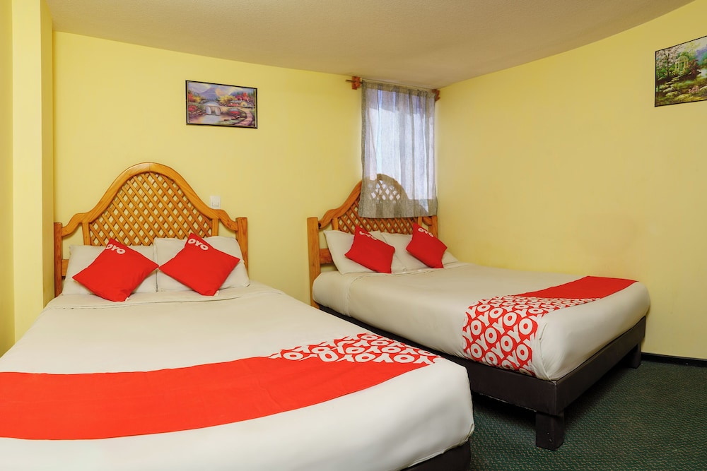 Standard Room, 2 Double Beds - Photo 1