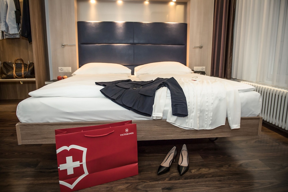 Double Room - Photo 10