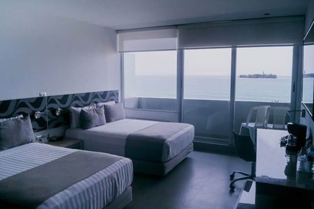 Executive Room, Balcony, Beach View