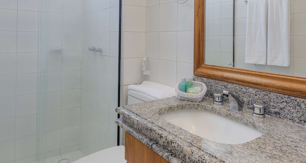 Standard Room, 2 Twin Beds, Kitchenette (42SQM, Free WiFi, Living Room) photo 3