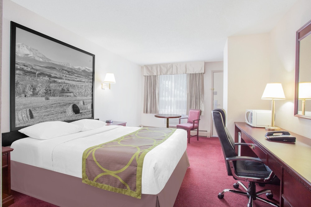 Standard Room, 1 Queen Bed (Ground Floor) - Photo 1