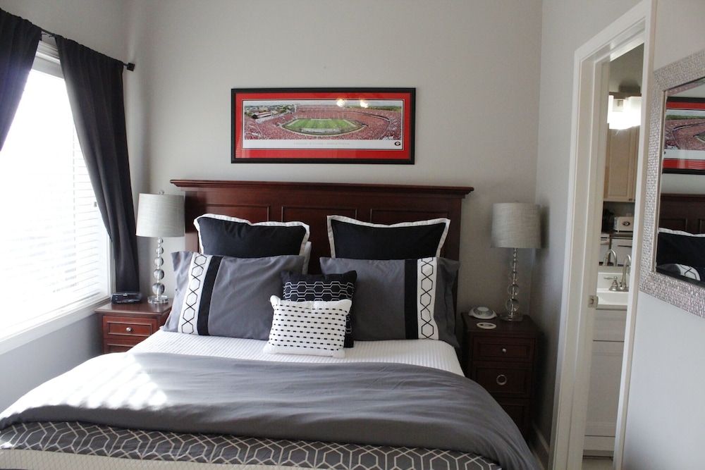 Suite, 1 Bedroom photo 1
