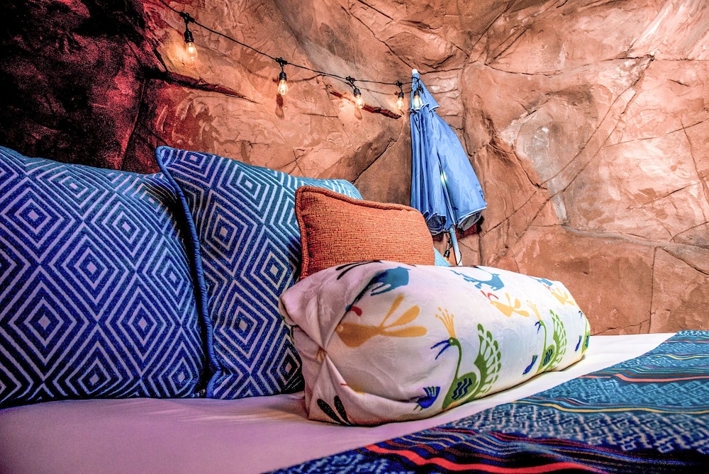 Room (Lake Powell) - Photo 5