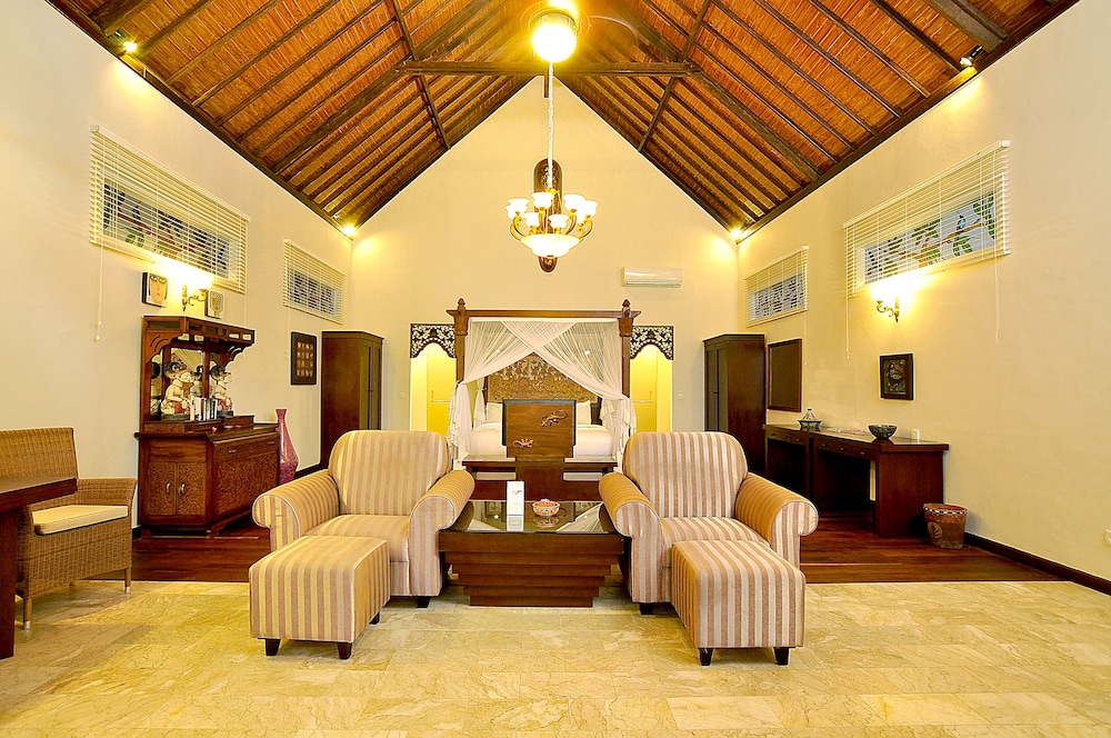 Royal Suite - Photo 5