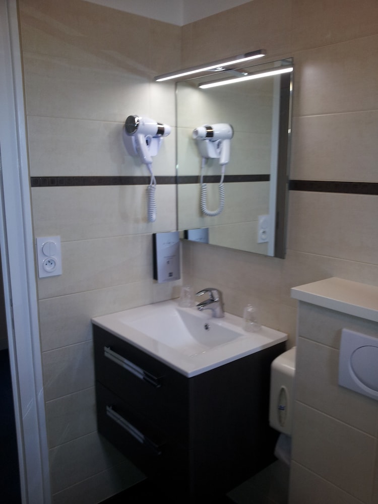 Twin Room, Harbor View photo 3