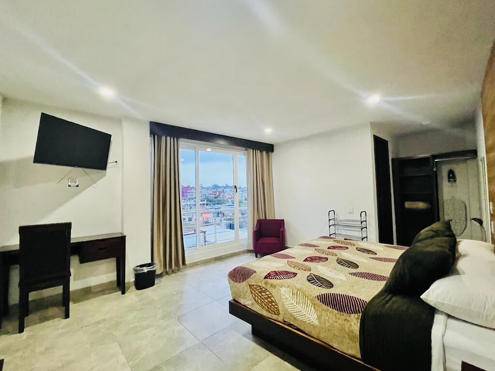Junior Room, Balcony, City View photo 1