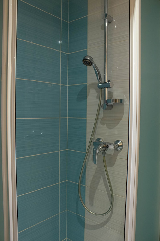 Standard Room - Photo 4