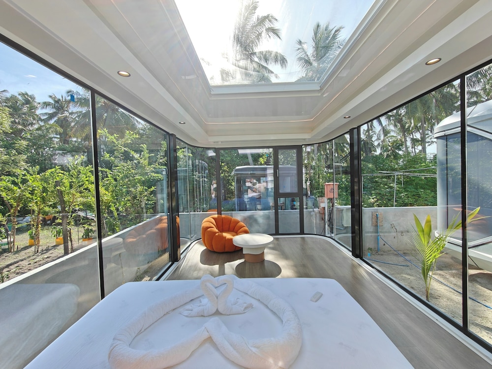 Superior Room, Balcony, Garden View